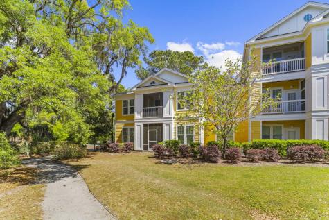 1925 Chatelain Way Mount Pleasant SC 29464
