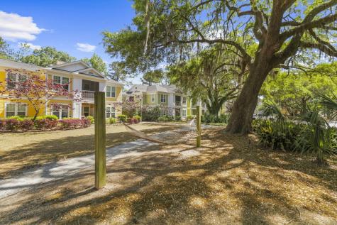 1925 Chatelain Way Mount Pleasant SC 29464