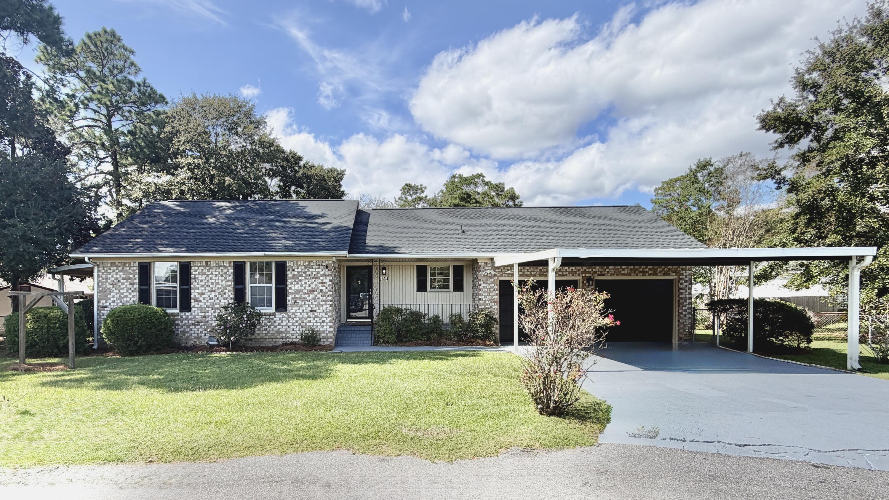 104 Stuart Court Summerville SC 29486