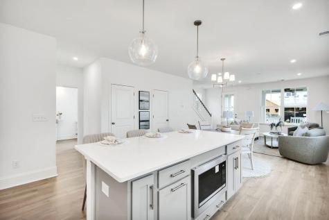 785 Blueway Avenue Summerville SC 29486