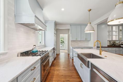 133 Mary Street Mount Pleasant SC 29464