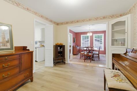 100 Pointer Drive Summerville SC 29485