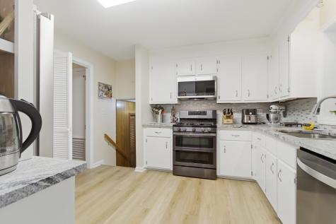 100 Pointer Drive Summerville SC 29485