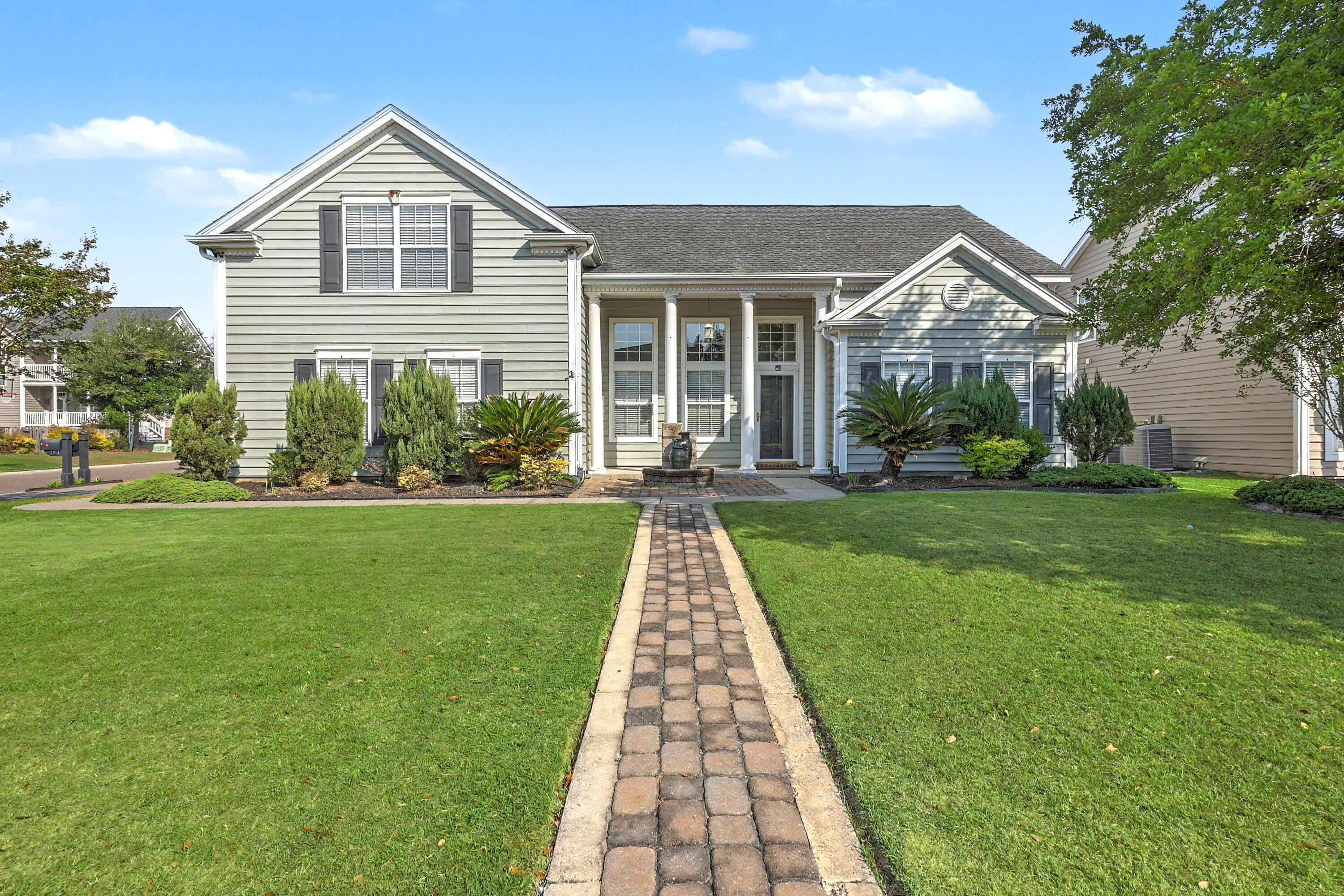 100 Cottage Path Lane Summerville SC 29485