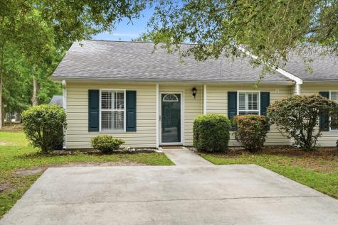 1689 Dexter Lane Charleston SC 29412