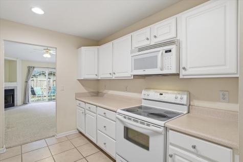 1689 Dexter Lane Charleston SC 29412