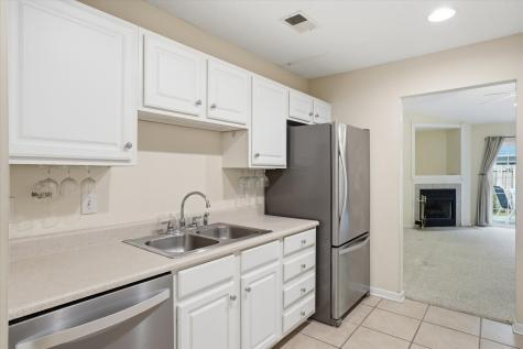 1689 Dexter Lane Charleston SC 29412