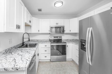 7940 Parklane Court North Charleston SC 29418