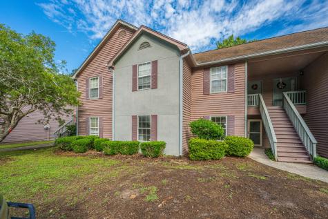 7940 Parklane Court North Charleston SC 29418