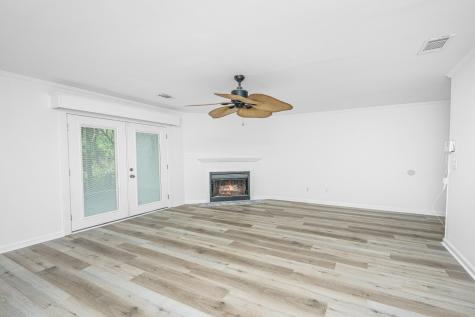 7940 Parklane Court North Charleston SC 29418