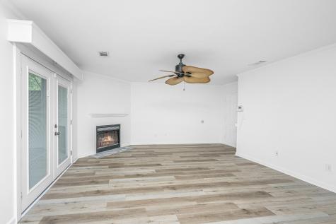 7940 Parklane Court North Charleston SC 29418