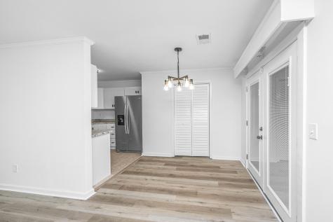 7940 Parklane Court North Charleston SC 29418