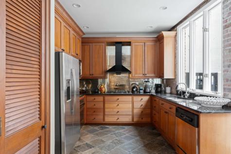50 Anson Street Charleston SC 29401