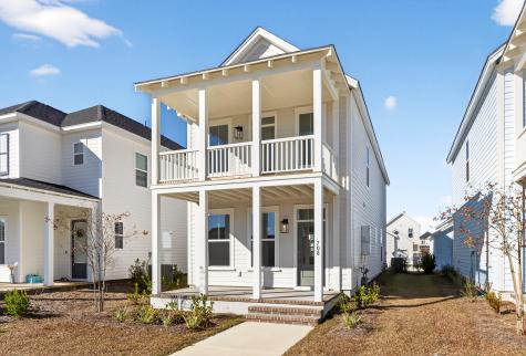 708 Rumbling Leaf Lane Summerville SC 29486