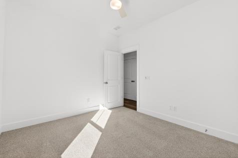708 Rumbling Leaf Lane Summerville SC 29486