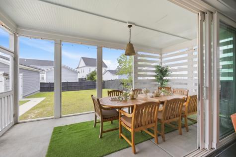 123 Hewitt Street Summerville SC 29486