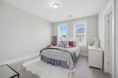 123 Hewitt Street Summerville SC 29486