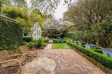 60 Church Street Charleston SC 29401