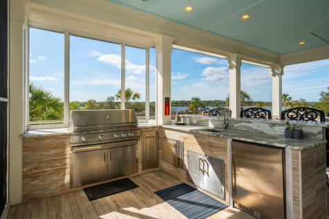 2816 Stay Sail Way Mount Pleasant SC 29466