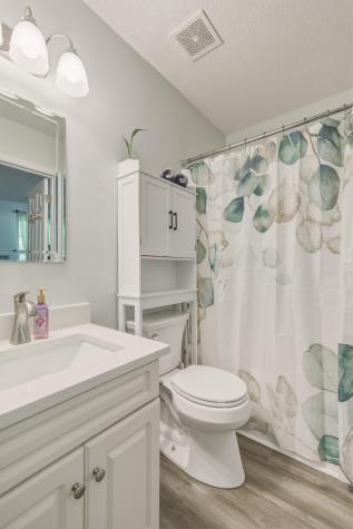 7988 Vermont Road North Charleston SC 29418