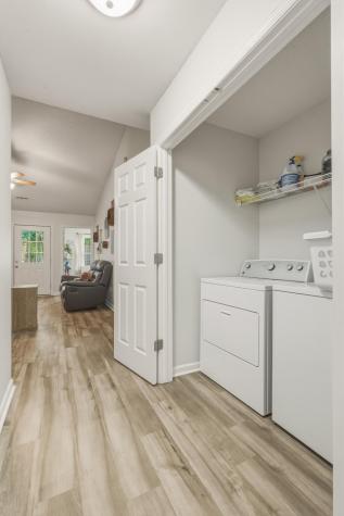 7988 Vermont Road North Charleston SC 29418