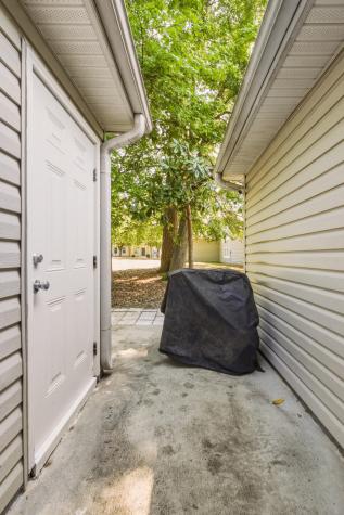 7988 Vermont Road North Charleston SC 29418