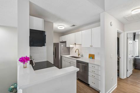 348 Sandpiper Mount Pleasant SC 29464