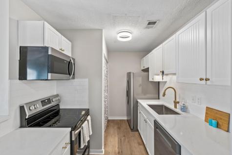 348 Sandpiper Mount Pleasant SC 29464
