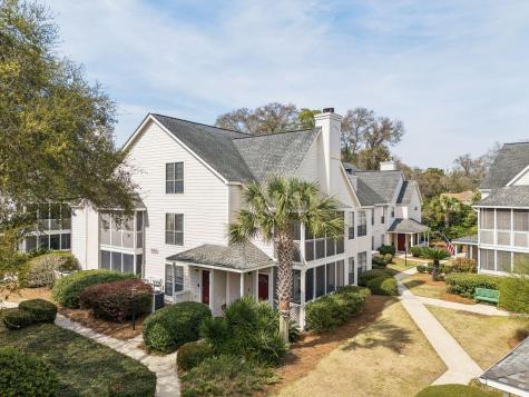 348 Sandpiper Mount Pleasant SC 29464