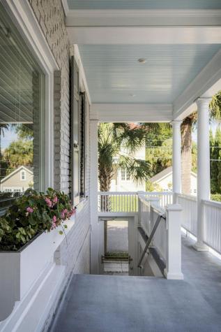 118 & 120 S Battery Charleston SC 29401