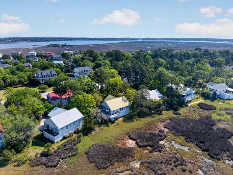 1526 Regimental Lane Johns Island SC 29455