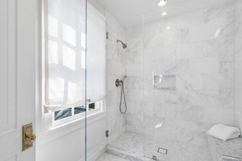 104 Murray Boulevard Charleston SC 29401