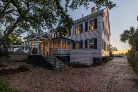 104 Murray Boulevard Charleston SC 29401