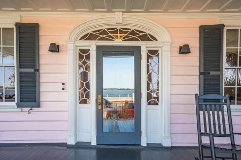 104 Murray Boulevard Charleston SC 29401