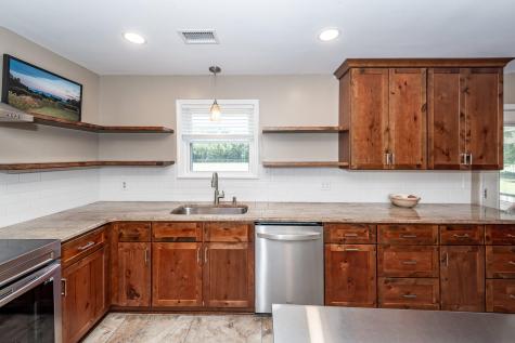 6619 Bears Bluff Road Wadmalaw Island SC 29487