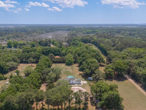 6619 Bears Bluff Road Wadmalaw Island SC 29487