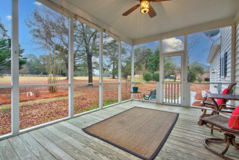 1480 Country Club Circle Manning SC 29102
