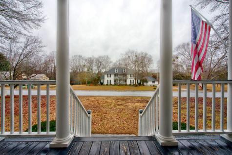 1480 Country Club Circle Manning SC 29102