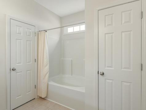 8145 Halbert Drive North Charleston SC 29406