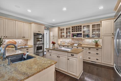 1567 Spinnaker Lane Charleston SC 29407