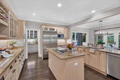 1567 Spinnaker Lane Charleston SC 29407