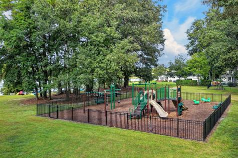 1567 Spinnaker Lane Charleston SC 29407