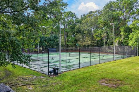 1567 Spinnaker Lane Charleston SC 29407