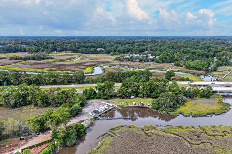 1567 Spinnaker Lane Charleston SC 29407