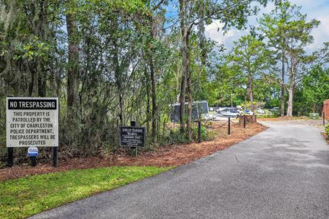 1567 Spinnaker Lane Charleston SC 29407