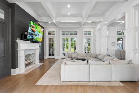 211 Ithecaw Creek Street Charleston SC 29492