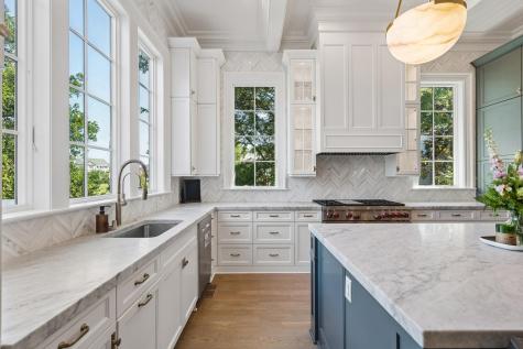 211 Ithecaw Creek Street Charleston SC 29492