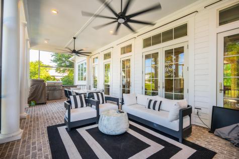 211 Ithecaw Creek Street Charleston SC 29492