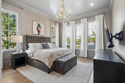 211 Ithecaw Creek Street Charleston SC 29492