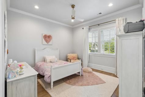 211 Ithecaw Creek Street Charleston SC 29492